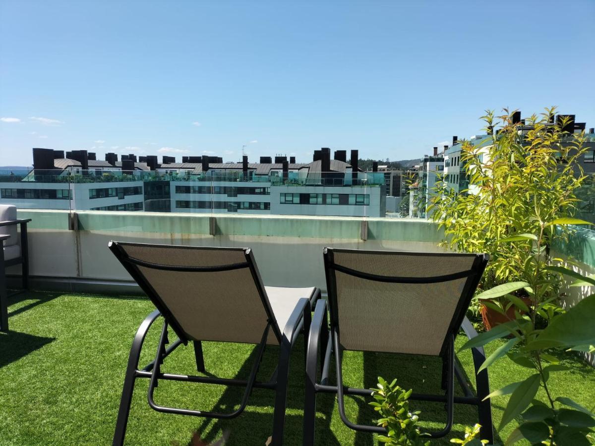 Preciosa Habitacionsuite En Atico Con Terraza II Santiago de Compostela Ngoại thất bức ảnh
